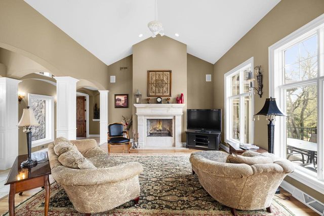 121 Legend WAY, Wales, WI 53183