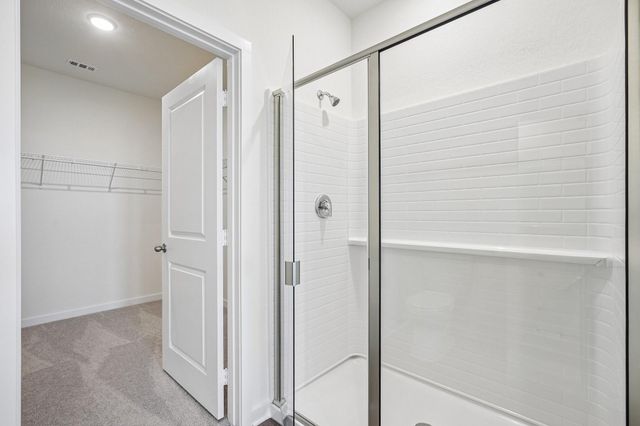 2419 Crest Falls Drive, Crosby, TX 77532