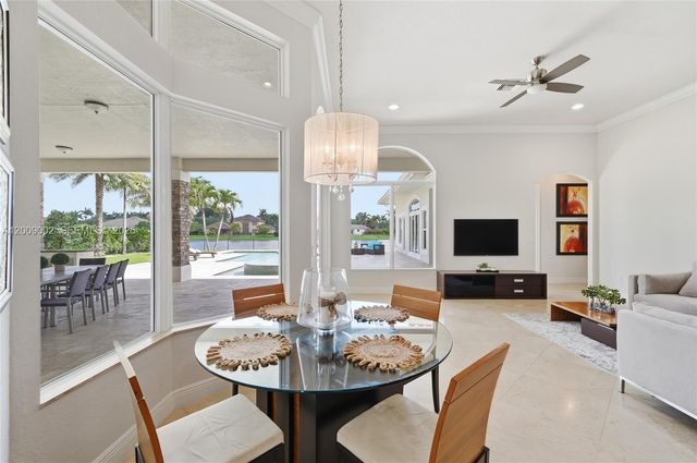 14370 Jockey Cir N, Davie, FL 33330