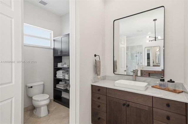 14370 Jockey Cir N, Davie, FL 33330