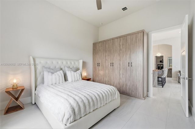 14370 Jockey Cir N, Davie, FL 33330