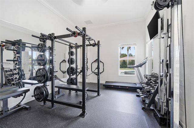 14370 Jockey Cir N, Davie, FL 33330