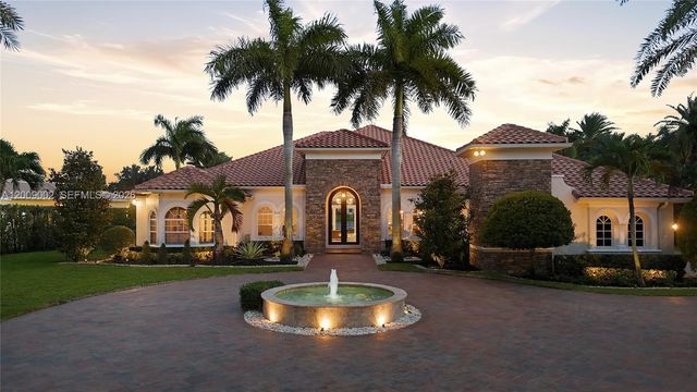 14370 Jockey Cir N, Davie, FL 33330