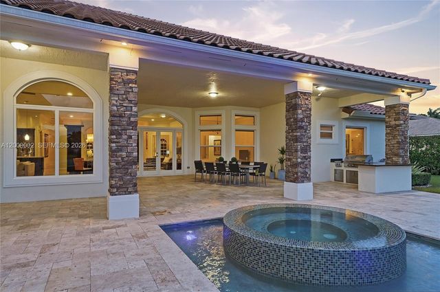 14370 Jockey Cir N, Davie, FL 33330