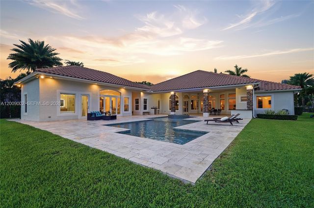 14370 Jockey Cir N, Davie, FL 33330