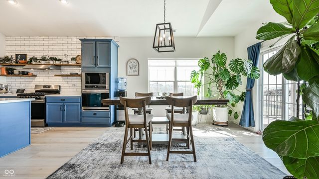 5466 Maywood Drive, Whitestown, IN 46075