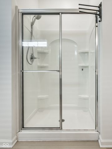 5466 Maywood Drive, Whitestown, IN 46075