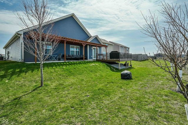 5466 Maywood Drive, Whitestown, IN 46075