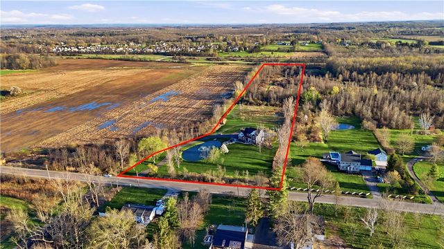 1585 Davis Road, Chili, NY 14428
