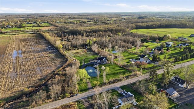 1585 Davis Road, Chili, NY 14428