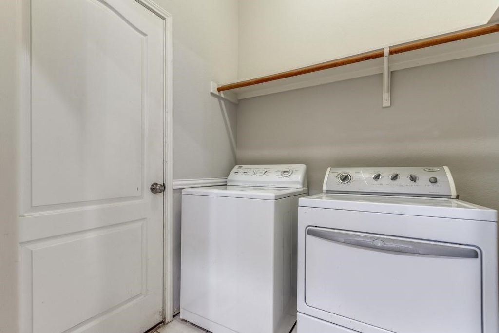 Image 22 of property listing at 1931 Saint Simons Street, Savannah, TX 76227