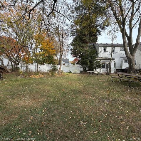 418 S Dorchester Avenue, Royal Oak, MI 48067