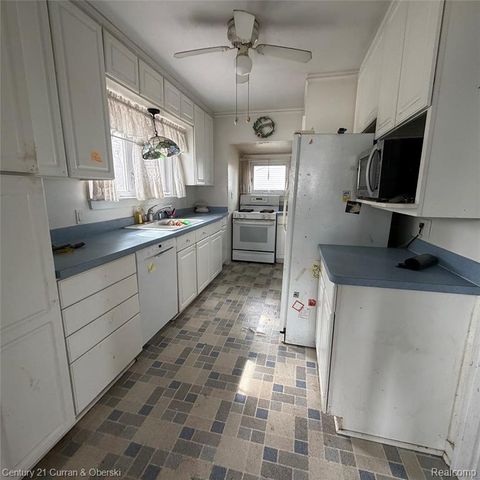 418 S Dorchester Avenue, Royal Oak, MI 48067