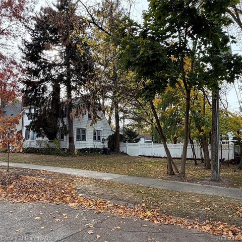 418 S Dorchester Avenue, Royal Oak, MI 48067