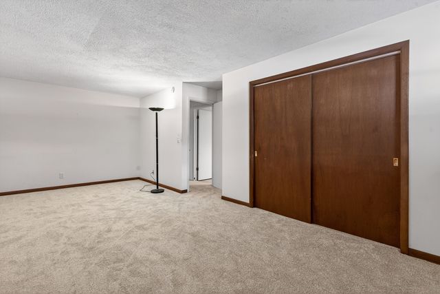 308 Rustic Lane, Algonquin, IL 60102