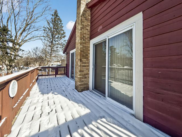 308 Rustic Lane, Algonquin, IL 60102