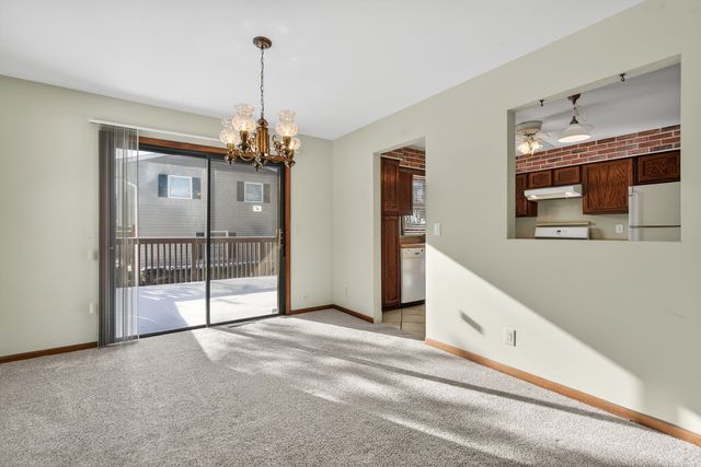 308 Rustic Lane, Algonquin, IL 60102