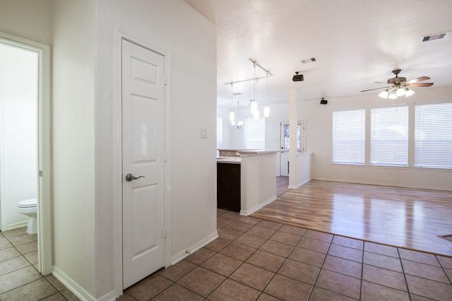 251 N Wimberly Way, The Woodlands, TX 77385