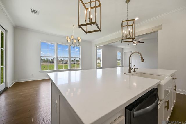 5334 Rue Du Moulin, Baton Rouge, LA 70808