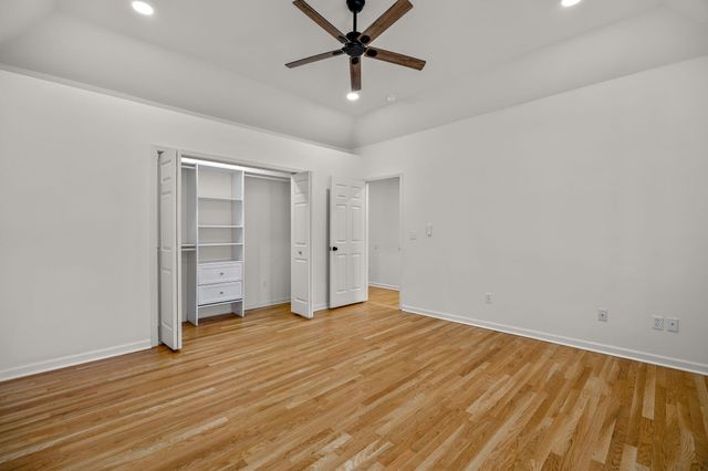 1 Sweetbriar Ct, Greer, SC 29650