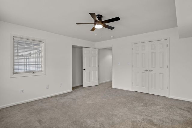 1 Sweetbriar Ct, Greer, SC 29650