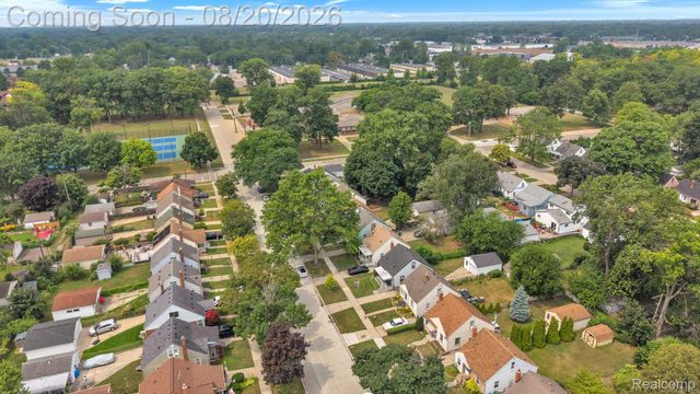24840 New York Street, Dearborn, MI 48124