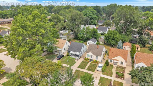24840 New York Street, Dearborn, MI 48124