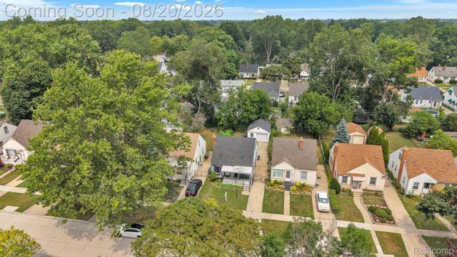 24840 New York Street, Dearborn, MI 48124