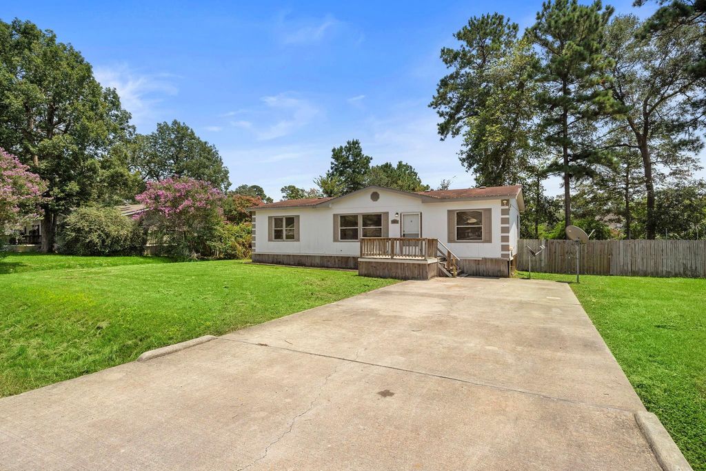 16434 Tamra Court, Conroe, TX 77306