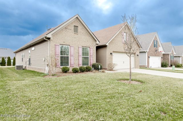 2308 Somersly Pl, Louisville, KY 40245