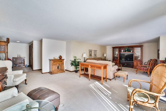 5293 Chestnut Ridge Road G, Orchard Park, NY 14127