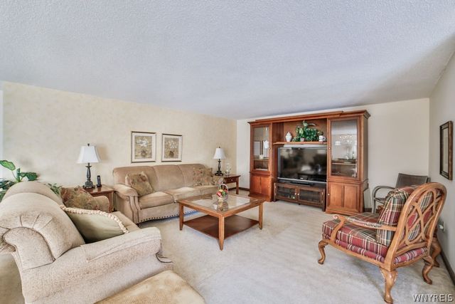 5293 Chestnut Ridge Road G, Orchard Park, NY 14127