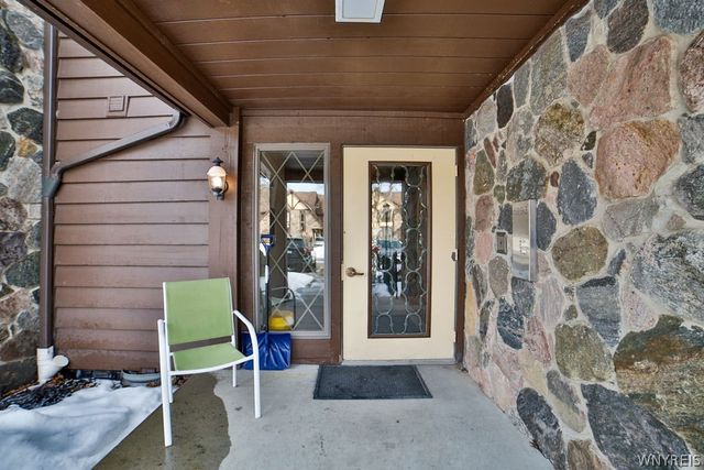 5293 Chestnut Ridge Road G, Orchard Park, NY 14127