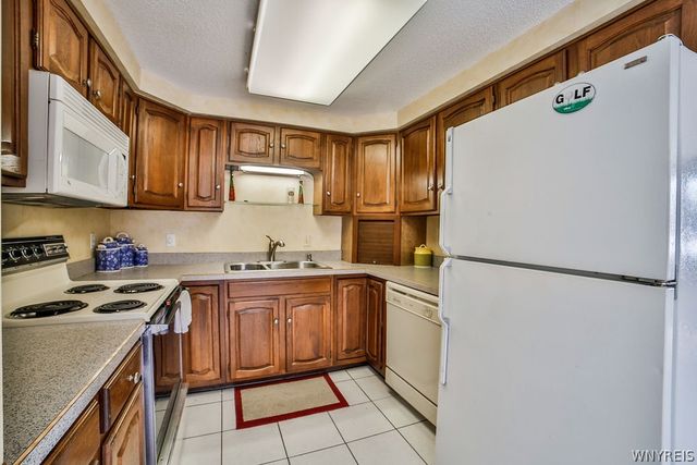 5293 Chestnut Ridge Road G, Orchard Park, NY 14127