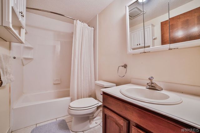 5293 Chestnut Ridge Road G, Orchard Park, NY 14127