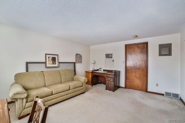 5293 Chestnut Ridge Road G, Orchard Park, NY 14127