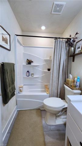 1141 Woodcock LN, Virginia Beach, VA 23454