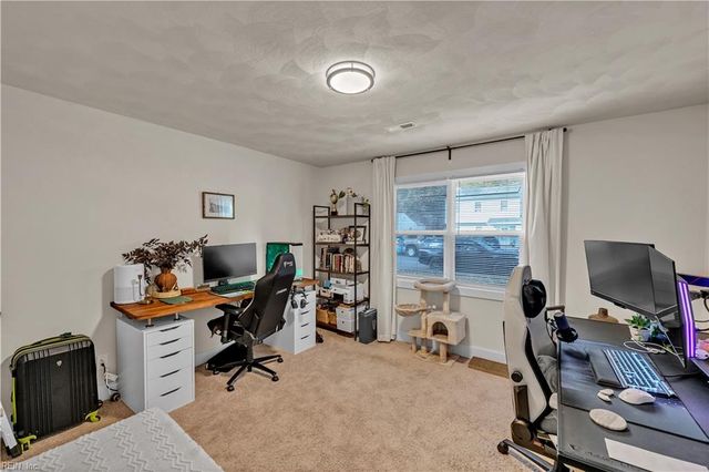 1141 Woodcock LN, Virginia Beach, VA 23454