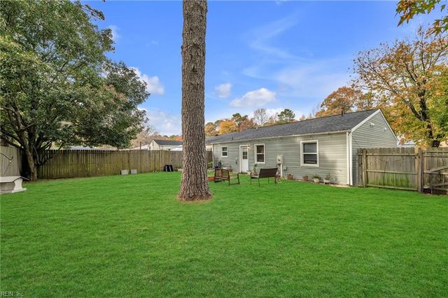 1141 Woodcock LN, Virginia Beach, VA 23454