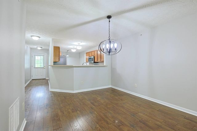 1878 Mimosa Trail, Florence, KY 41042