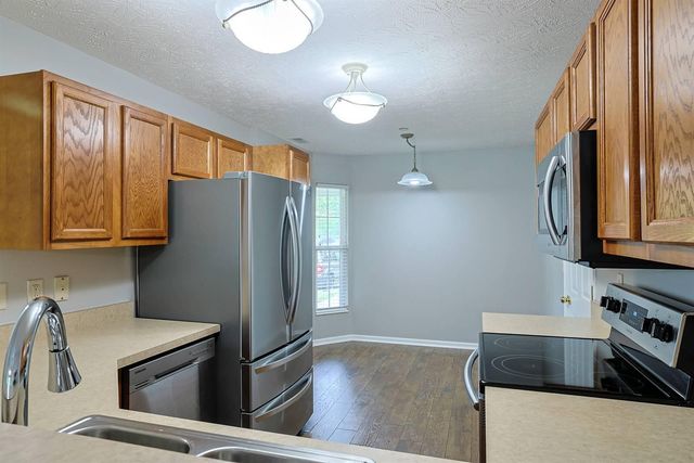 1878 Mimosa Trail, Florence, KY 41042