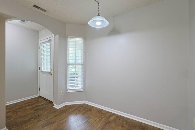1878 Mimosa Trail, Florence, KY 41042