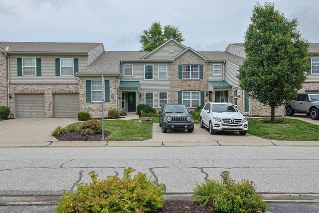 1878 Mimosa Trail, Florence, KY 41042