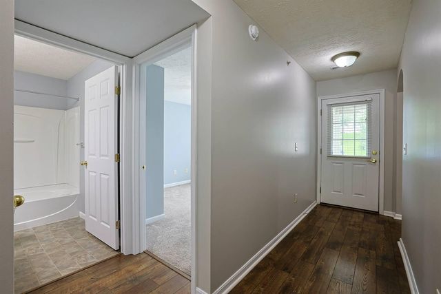 1878 Mimosa Trail, Florence, KY 41042