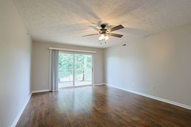 1878 Mimosa Trail, Florence, KY 41042
