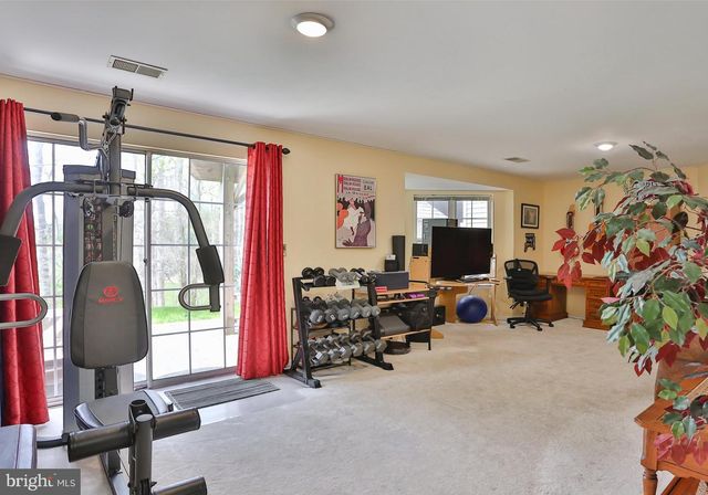 5111 LANDS END CT, Dumfries, VA 22025