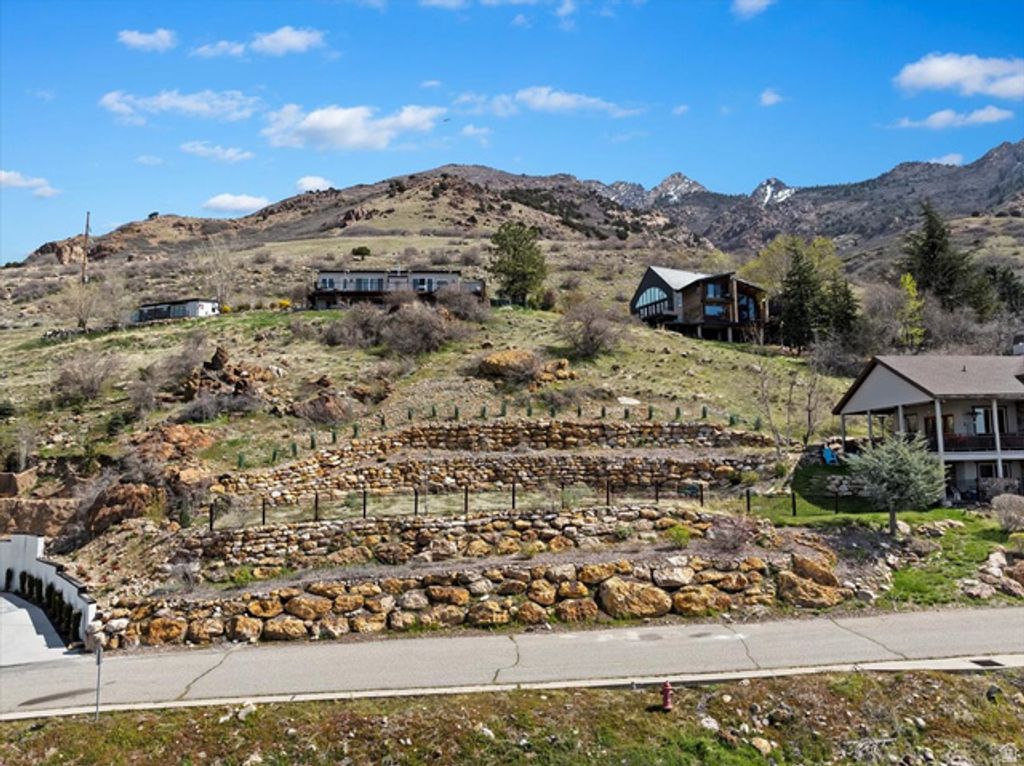 3088 E SILVER HAWK DR, Holladay, UT 84121 — photo 4