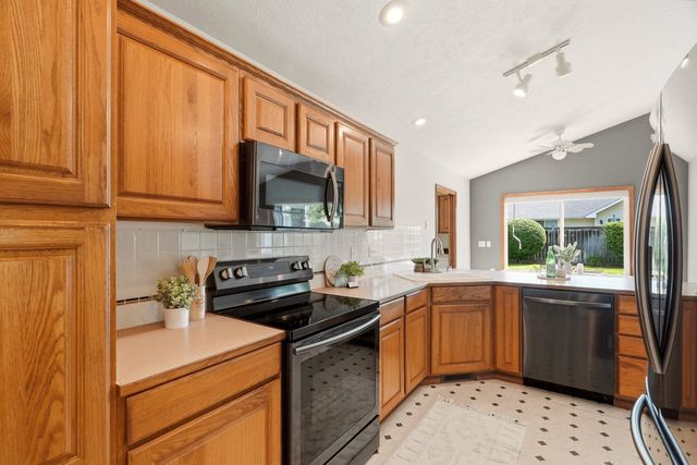 4405 S Parkside Ct, Spokane, WA 99223