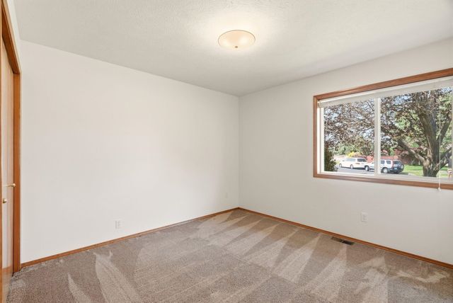 4405 S Parkside Ct, Spokane, WA 99223