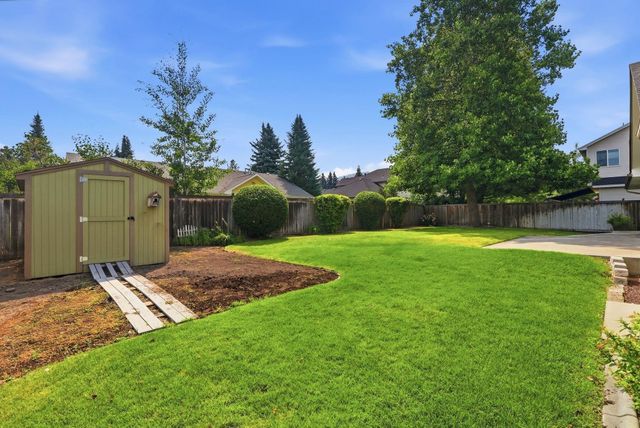 4405 S Parkside Ct, Spokane, WA 99223